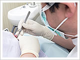 矯正、インプラント、特殊な口腔外科は信頼の出来る専門医を紹介させて頂きます。